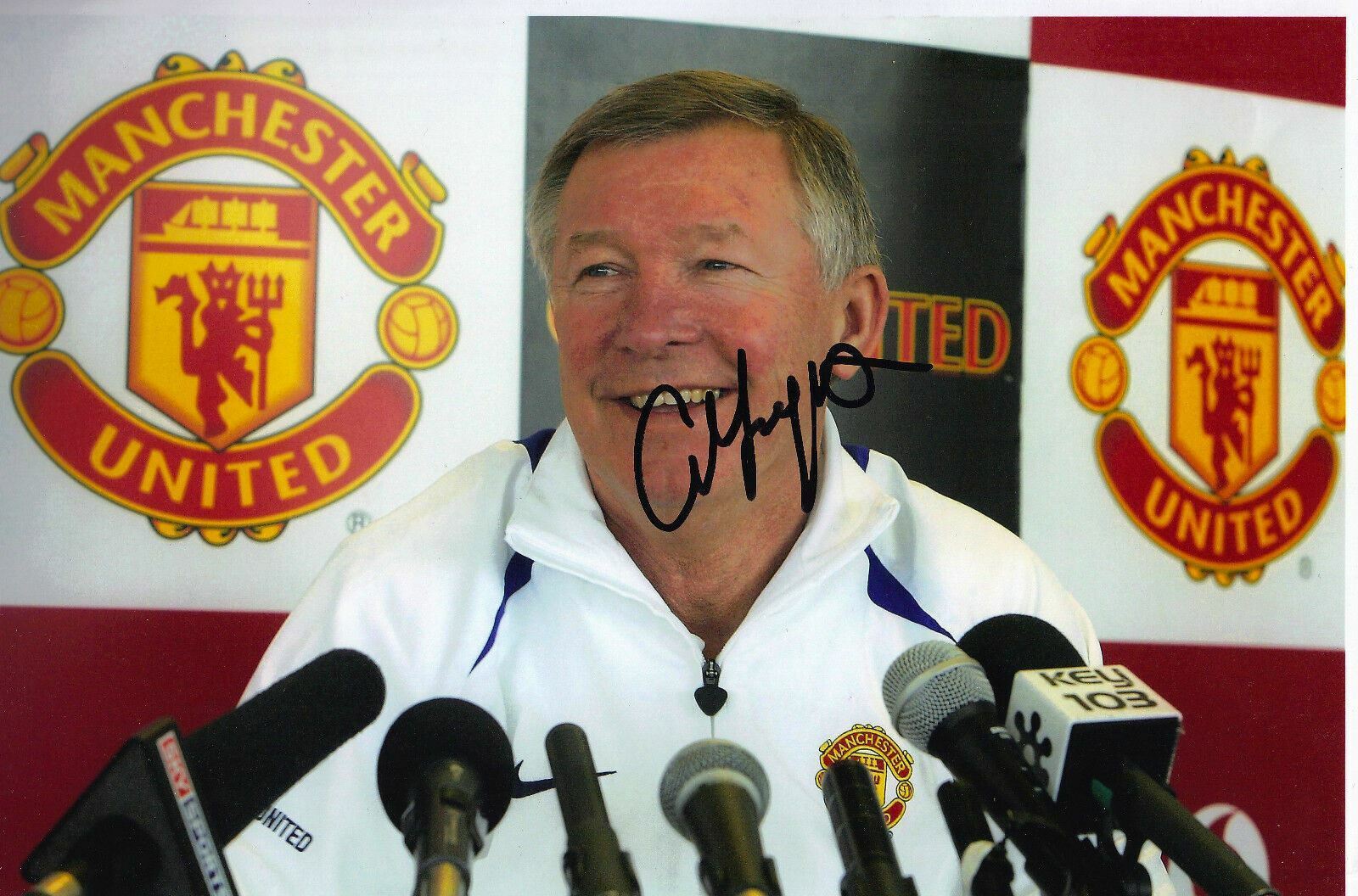 Alex Ferguson Signed 12X8 Photo Poster painting GENUINE Manchester United AFTAL COA (1848)