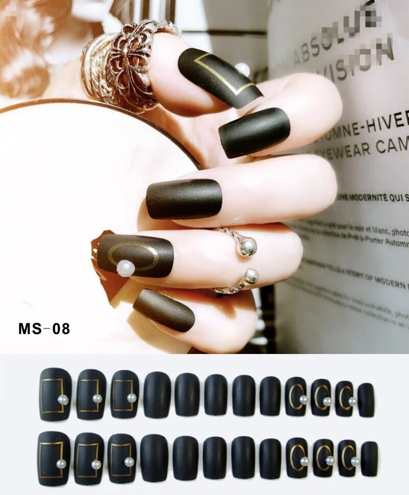 24Pc Matte Fake Nail Art Decoration Red Green White Chic Long Square Head Press on Full Cover False Nails Tips with Glue Sticker-Nail Inspo