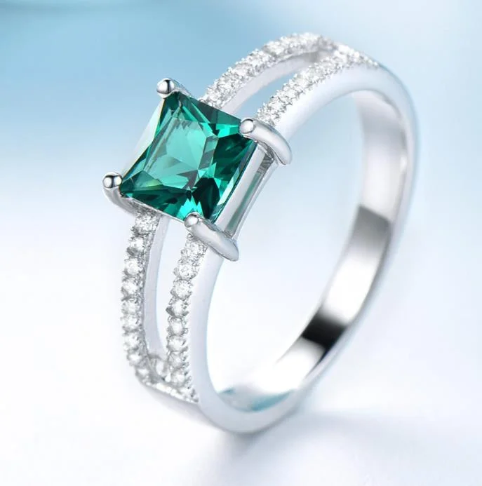Square Cut Emerald Ring with Diamond In Sterling Silver