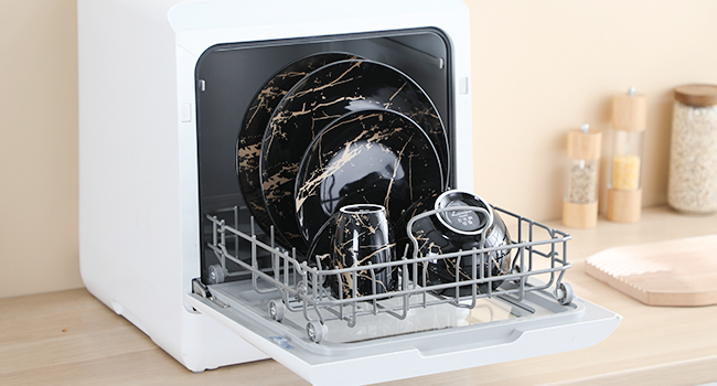 Suitable for dishwashers, ovens, microwaves and freezers