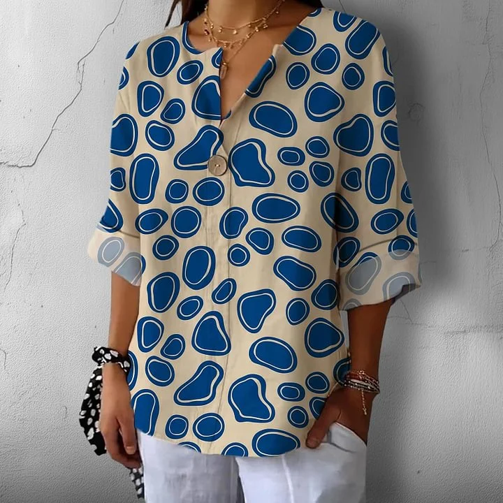 Women's cotton loose-fitting 3/4 sleeve button-down V-neck shirt