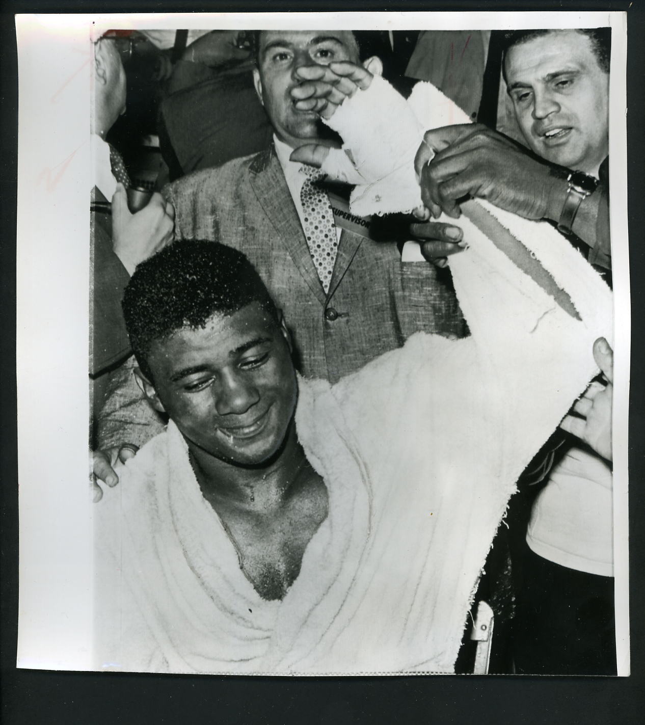 Boxer Floyd Patterson knocks out Ingemar Johansson for title 1960 Press Photo Poster painting