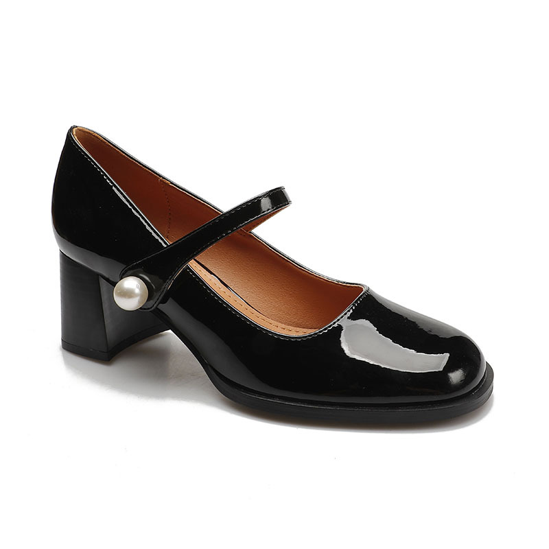 Chunky Heeled Velcro Patent Leather Mary Jane Shoes
