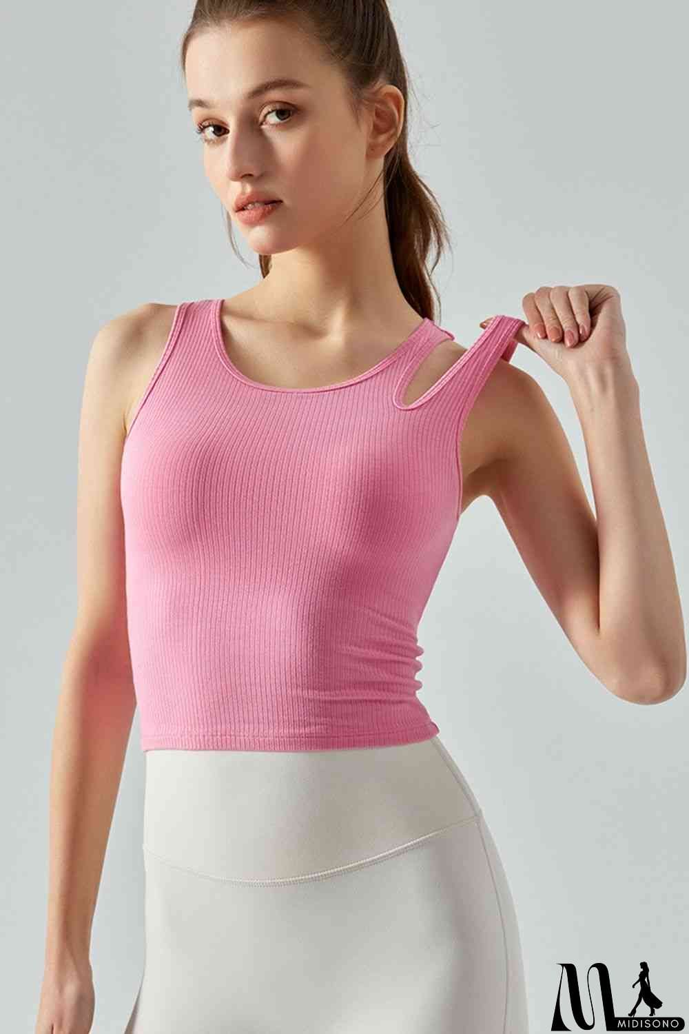 MidiSono - Ribbed Round Neck Sports Tank Top