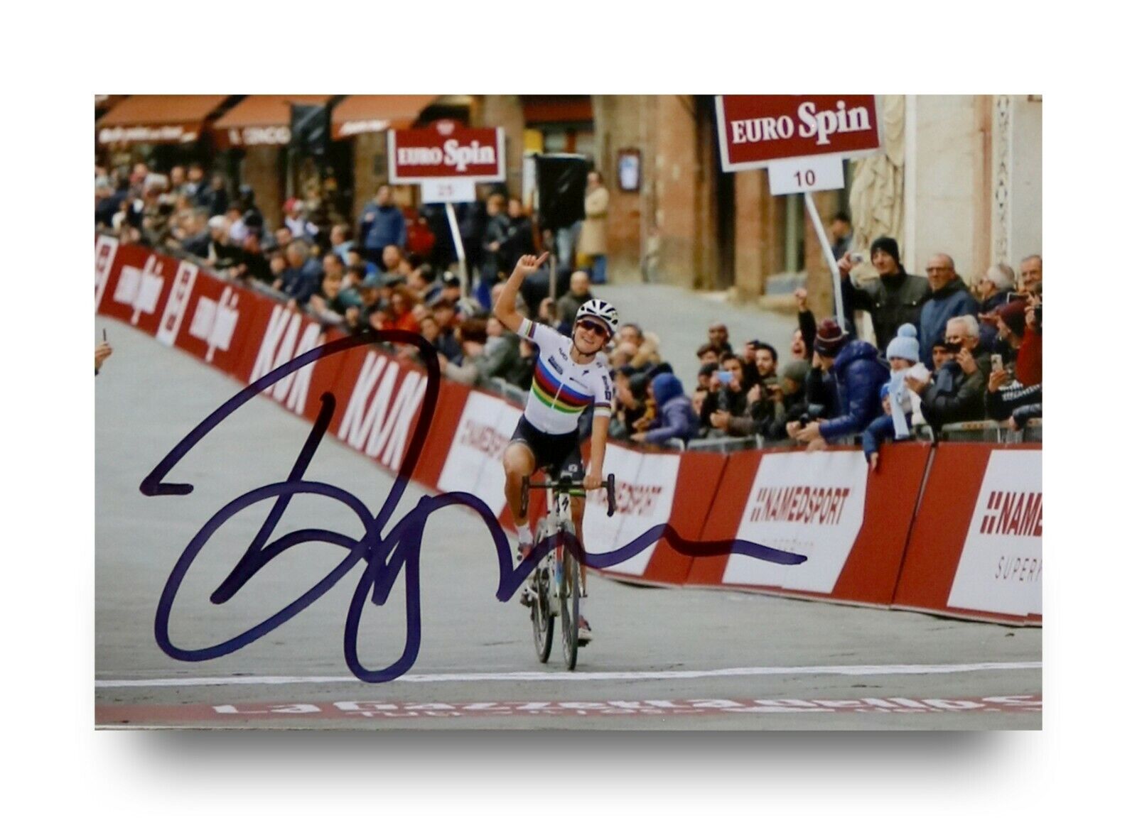 Lizzie Deignan (Armitstead) Signed 6x4 Photo Poster painting Road Race Cyclist Autograph + COA