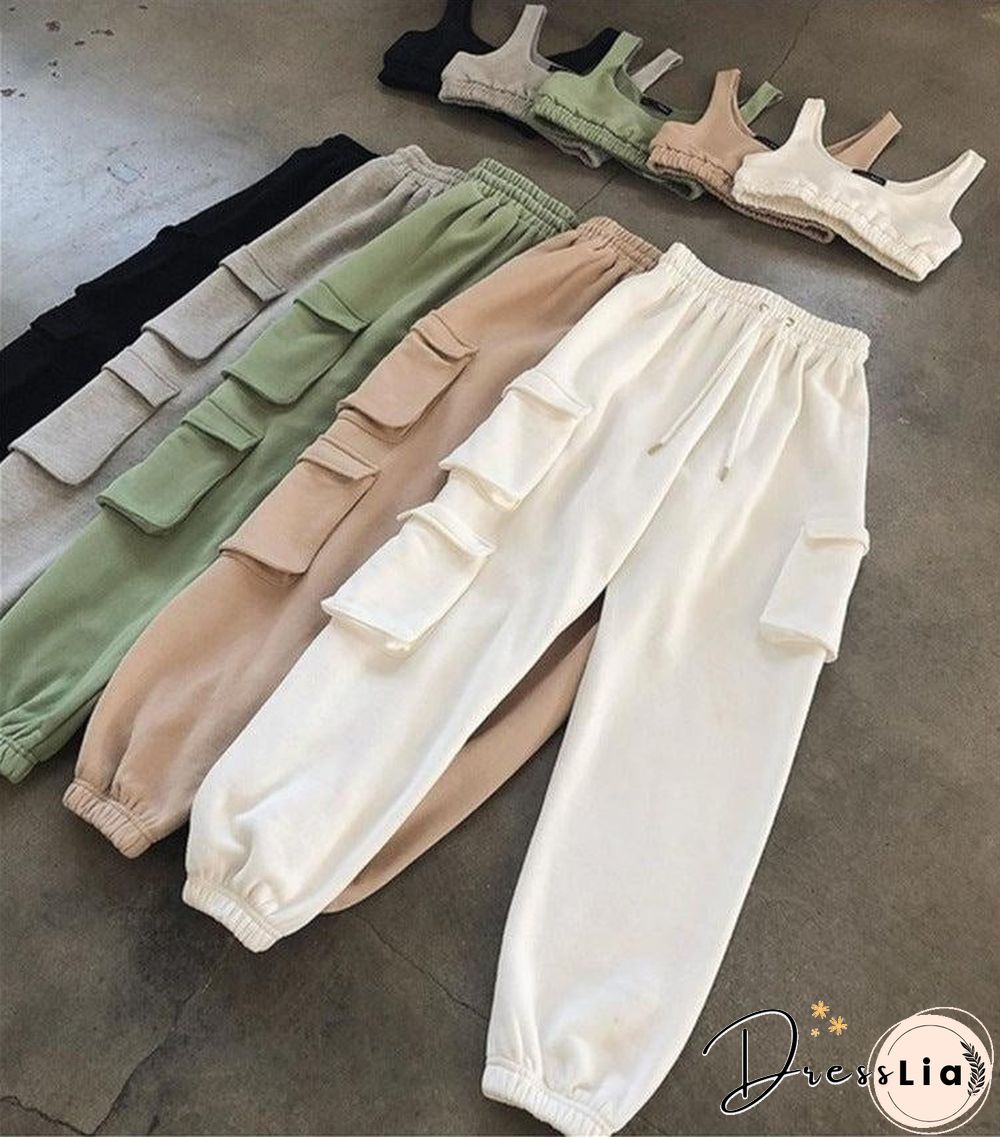 Sporty Crop Top and Pocket Detail Jogger Tracksuit Pant Set