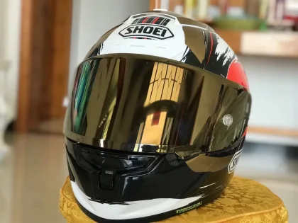 SHOEI z8
オプションチークパッド
31mm Shoei Z8 RF-1400 NXR2 93 Retro TC-10 Full Face Motorcycle
