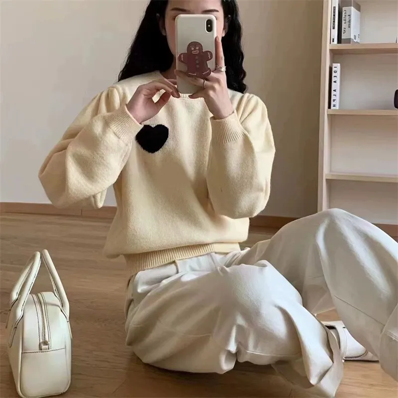Churchf Churchf Year Red 2024 Autumn And Winter New Style Small Man Sweet Bump Color Knit Top Love Embroidery Round Collar Sweater Woman