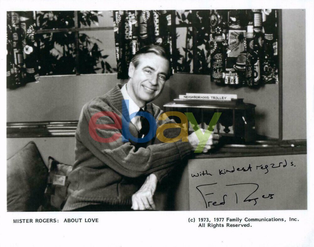 Fred Rogers 8x10 autographed Photo Poster painting signed Picture Mister Rogers reprint