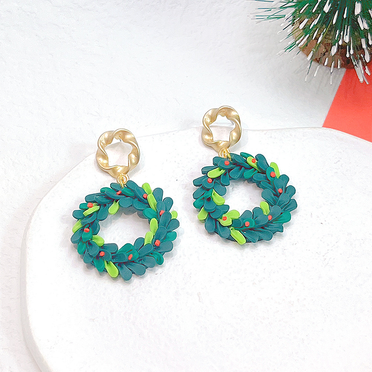 Christmas Wreath Clay Earrings