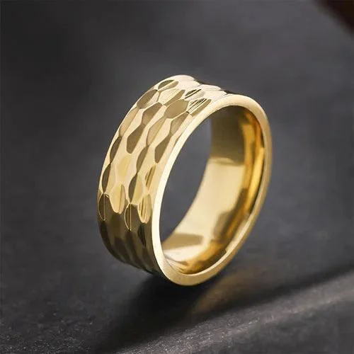 Stylish Vintage Stainless Steel Hammered Gold Ring