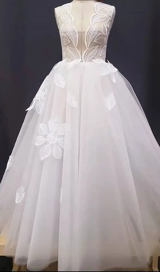Daisda Elegant Tulle  Sleeveless Wedding Dress With Appliques