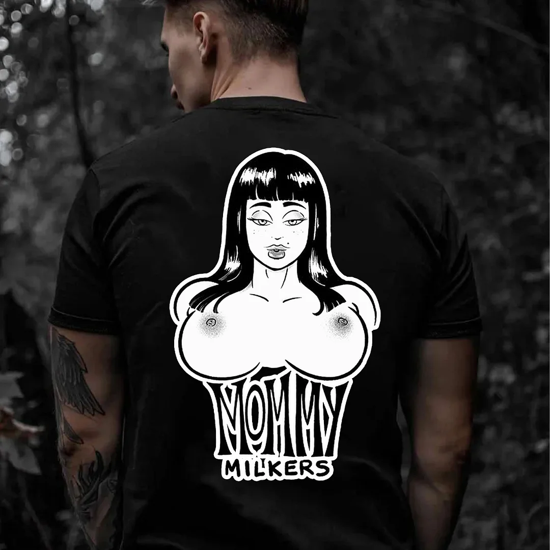 MOMMY MILKERS Lady with Big Boobs Black Print T-shirt