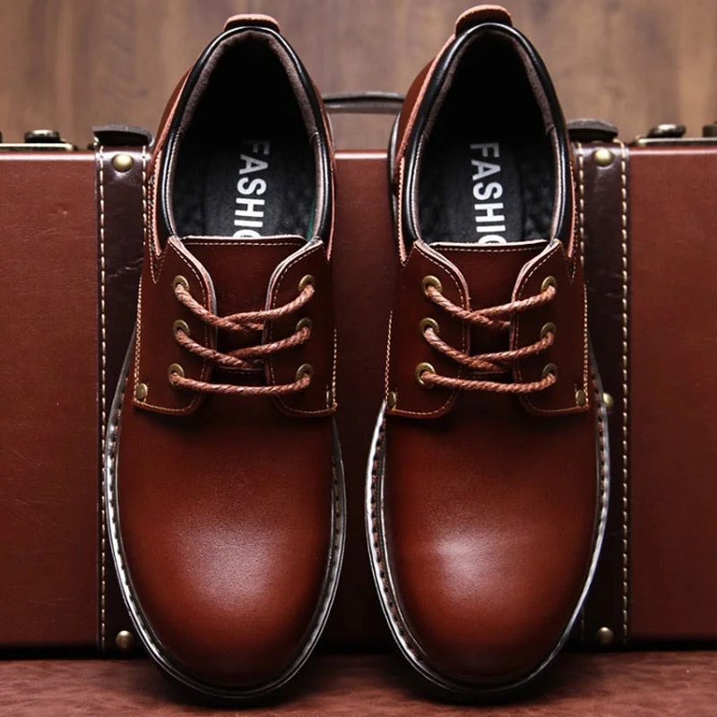 2022 Leather Shoes Men Footwear Men Casual Shoes High Quality Man Business Shoes Fashion Brand Male Booties Black Brown A1759