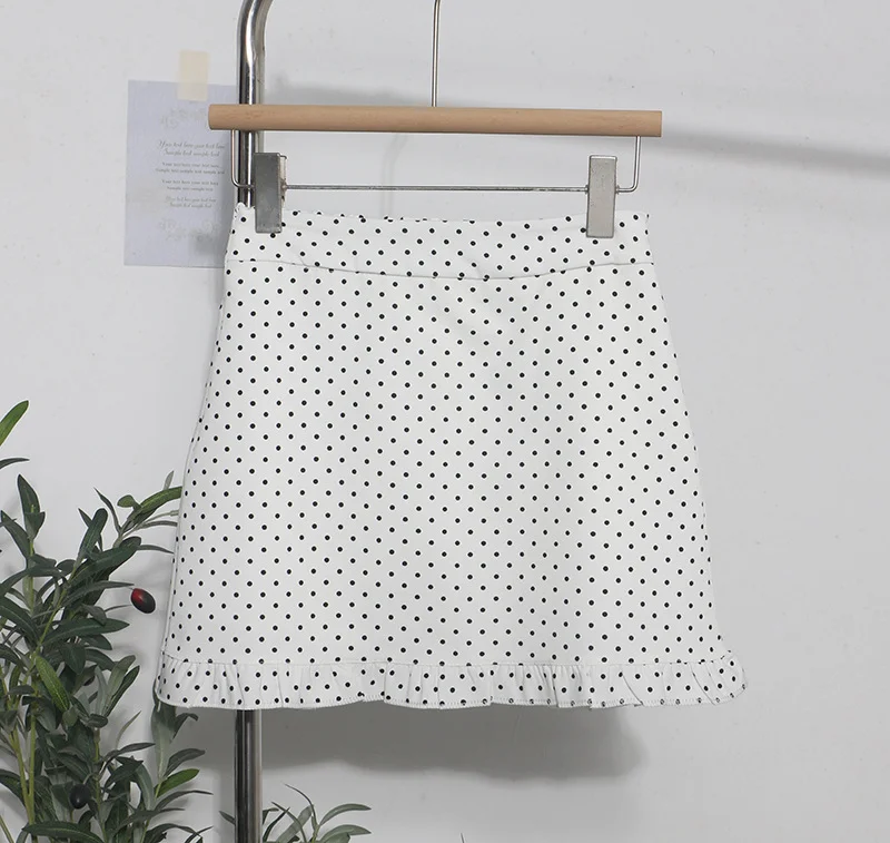 Uveng Real Shooting Wooden Ear Wave Half Dress Girl Spring 2025 New Retro Korean Version Of High-Rise Thin A Word Short Skirt 8931