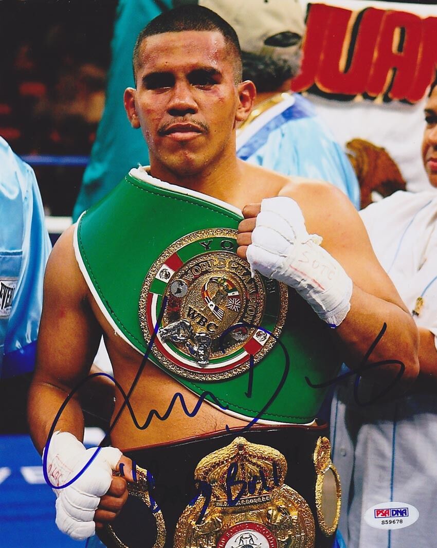 Juan Diaz SIGNED 8x10 Photo Poster painting WBA WBO IBF Lightweight Champion PSA/DNA AUTOGRAPHED