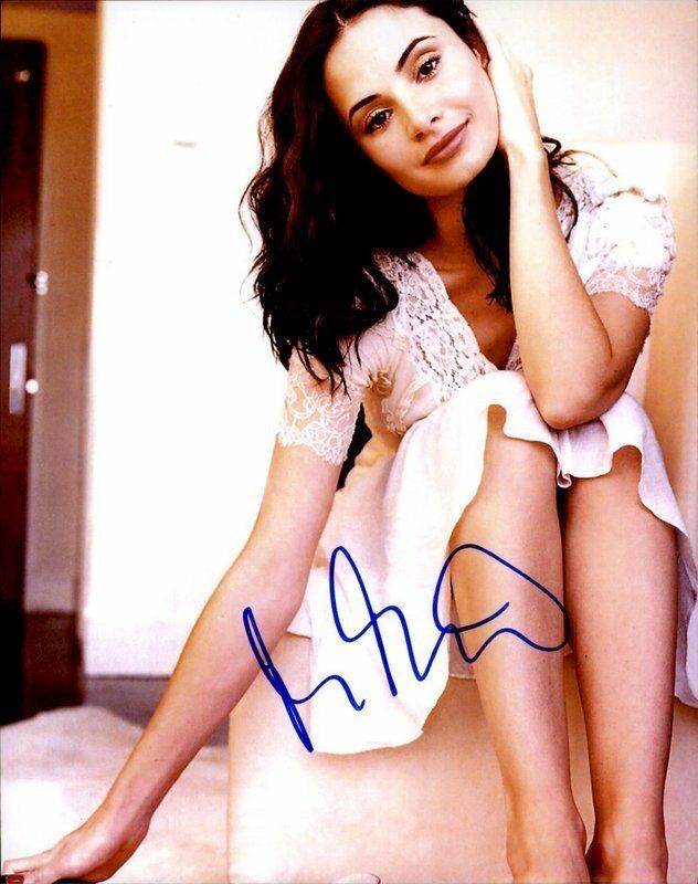 Mia Maestro authentic signed celebrity 8x10 Photo Poster painting W/Cert Autographed C1