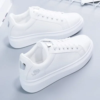 Vstacam 2023 Women Casual Shoes New Spring Women Shoes Fashion Embroidered White Sneakers Breathable Flower Lace-Up Women Sneakers