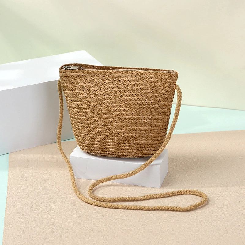 Women’s Straw Solid Color Beach Weave Square Zipper Flip Cover Straw Bag