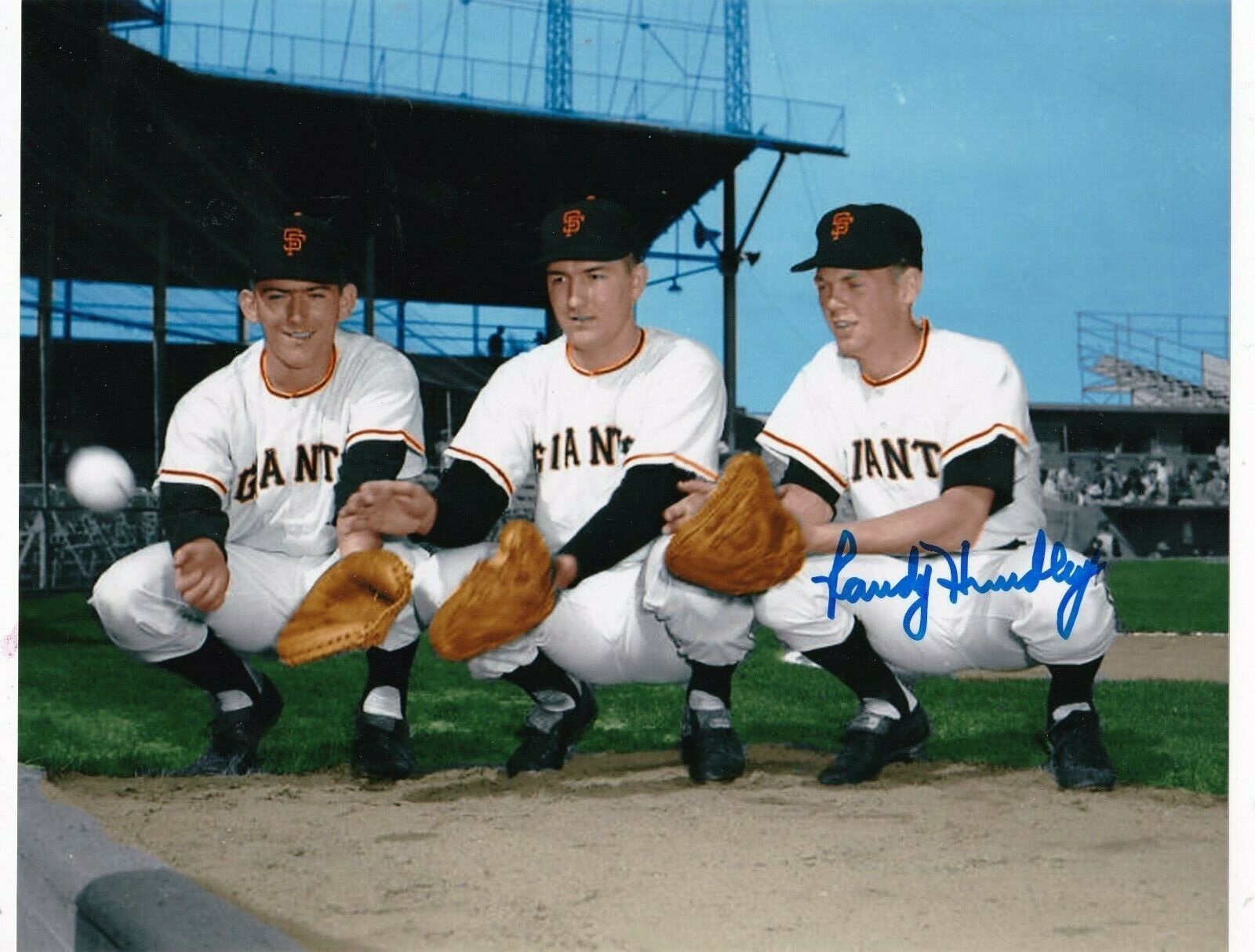 RANDY HUNDLEY SAN FRANCISCO GIANTS ACTION SIGNED 8x10