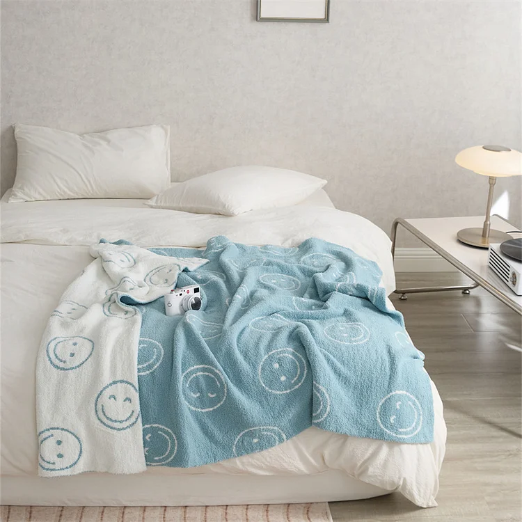 Simple Knit Smiley Blanket