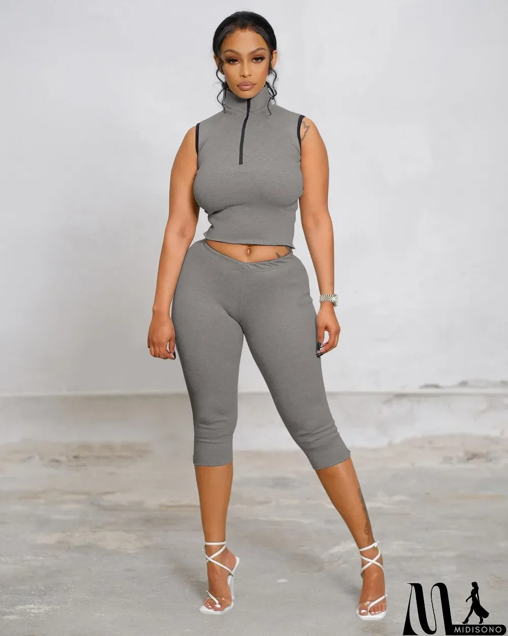MidiSono - Solid Sleeveless Calf Length Pants 2 Piece Sets