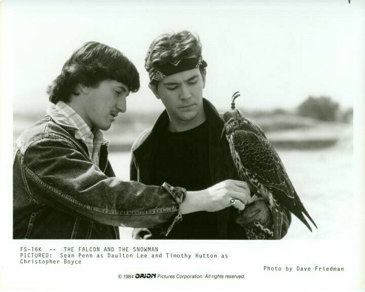 Sean Penn Timothy Hutton The Falcon and the Snowman Original Press 8X10 Photo Poster painting