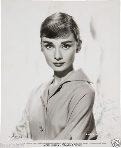 AUDREY HEPBURN Signed Photo Poster paintinggraph - Beautiful Film Star Actress - preprint