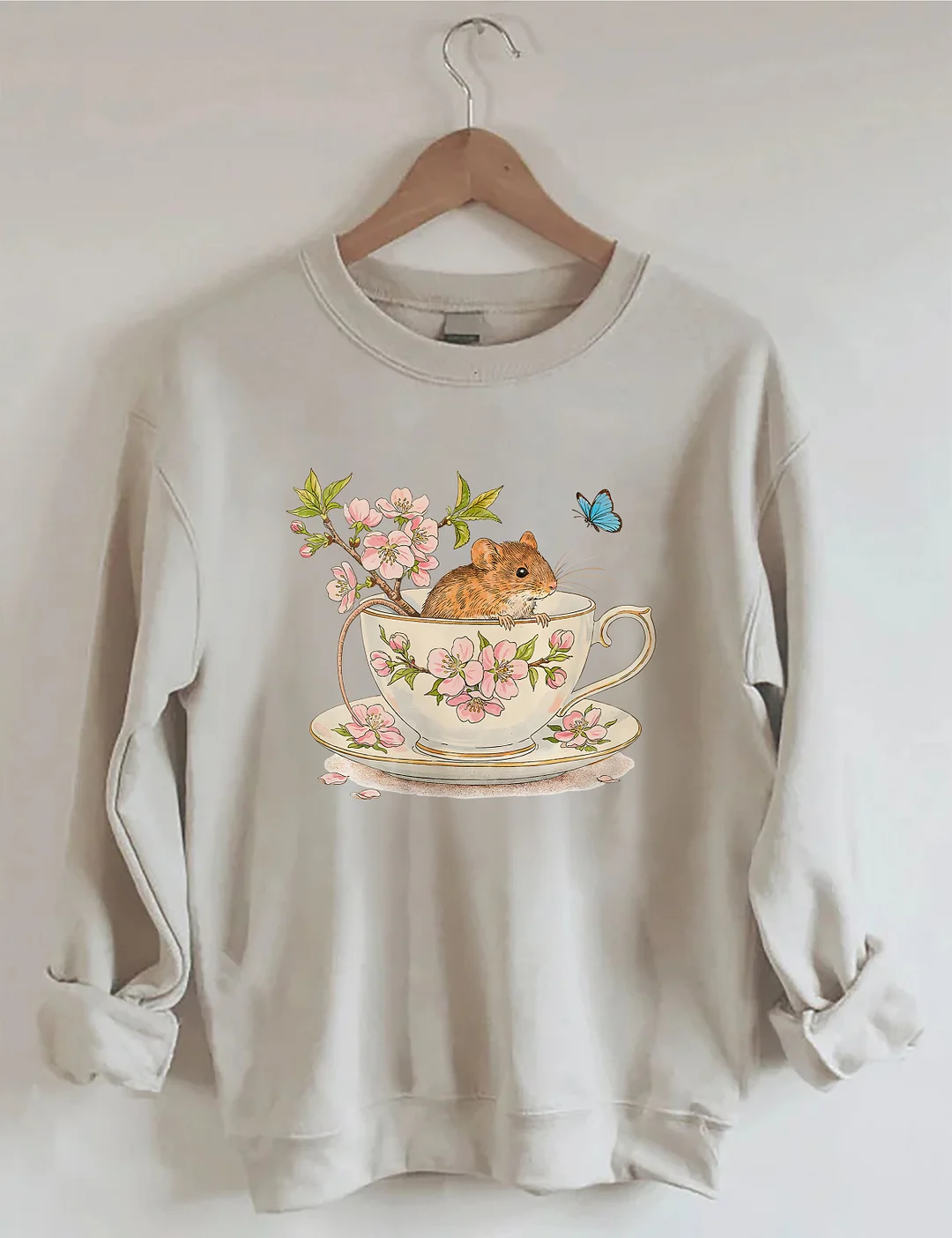 Cottagecore Mouse Sweatshirt