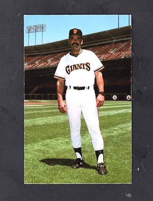 JOSE MORALES-SAN FRANCISCO GIANTS AUTOGRAPHED COLOR POSTCARD Photo Poster painting