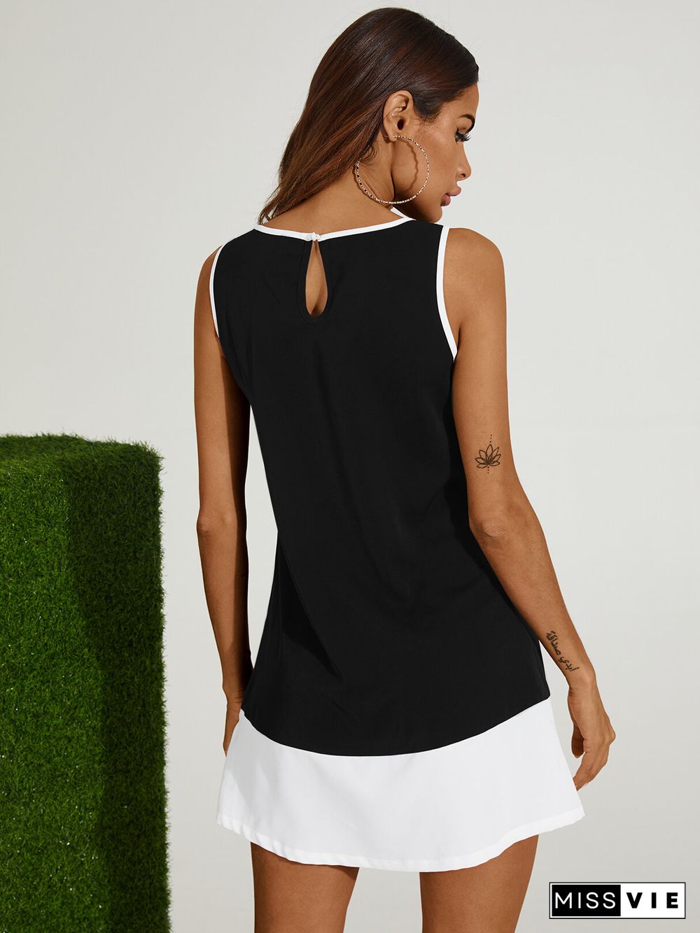 Contrast Color Patchwork Crew Neck Sleeveless Vest Dress