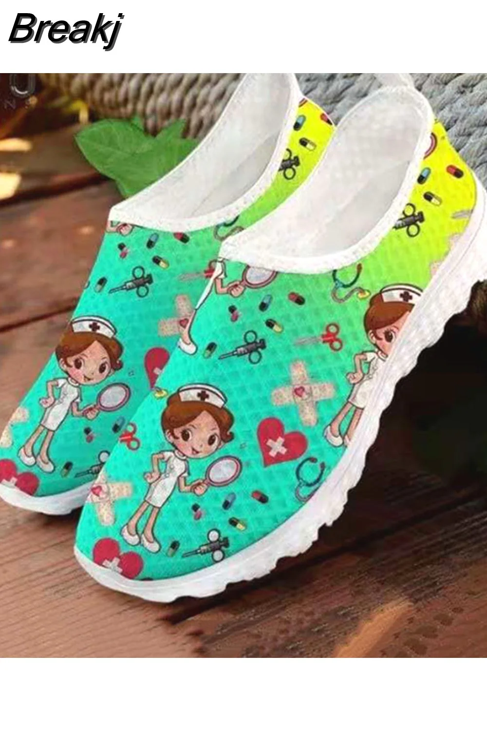 Breakj Cartoon Nurse Doctor Print Women Sneakers Slip on Light Mesh Shoes Summer Breathable Flats Shoes Zapatos Shoesisd34
