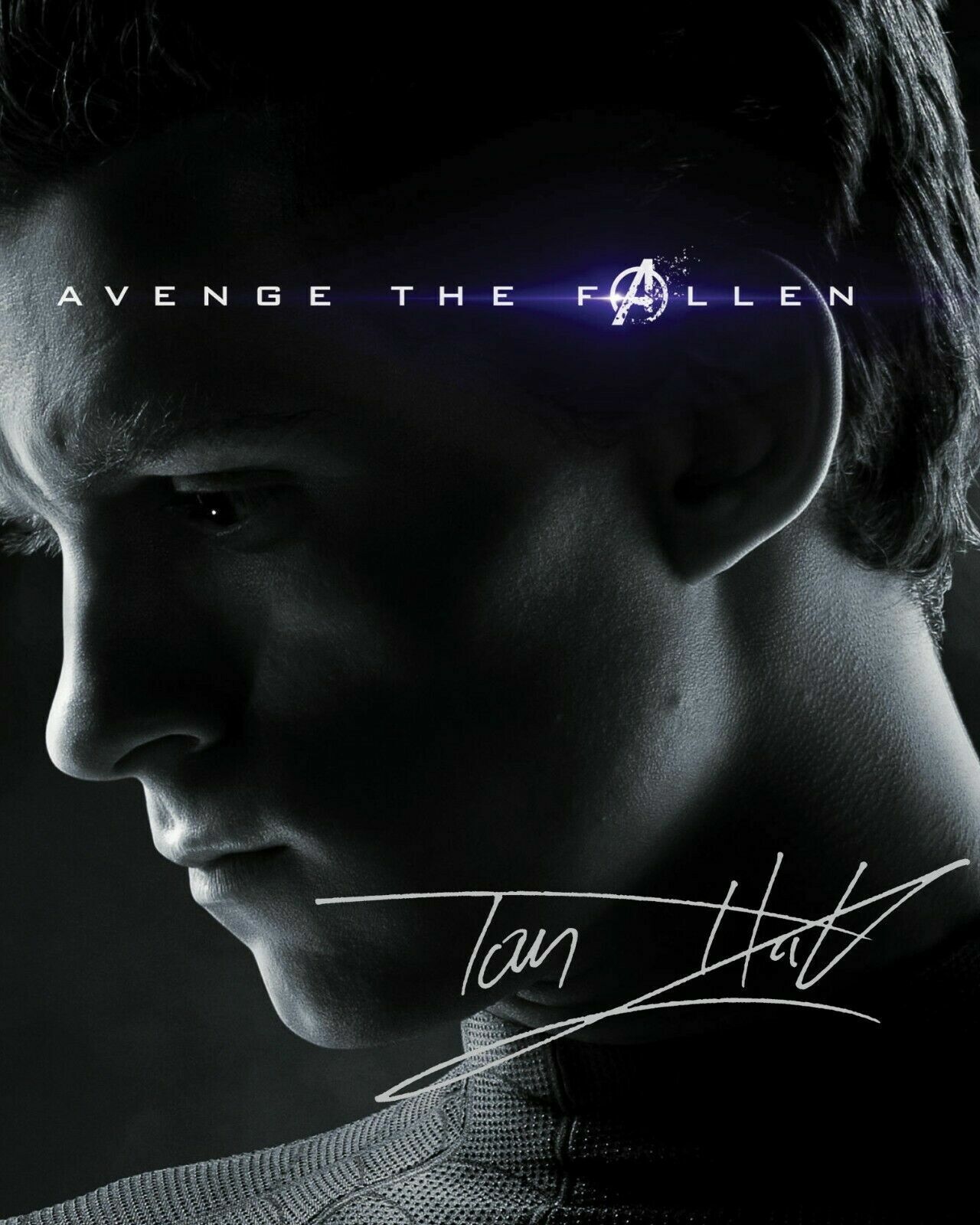 TOM HOLLAND - SPIDERMAN - AVENGERS SIGNED AUTOGRAPHED A4 PP Photo Poster painting POSTER