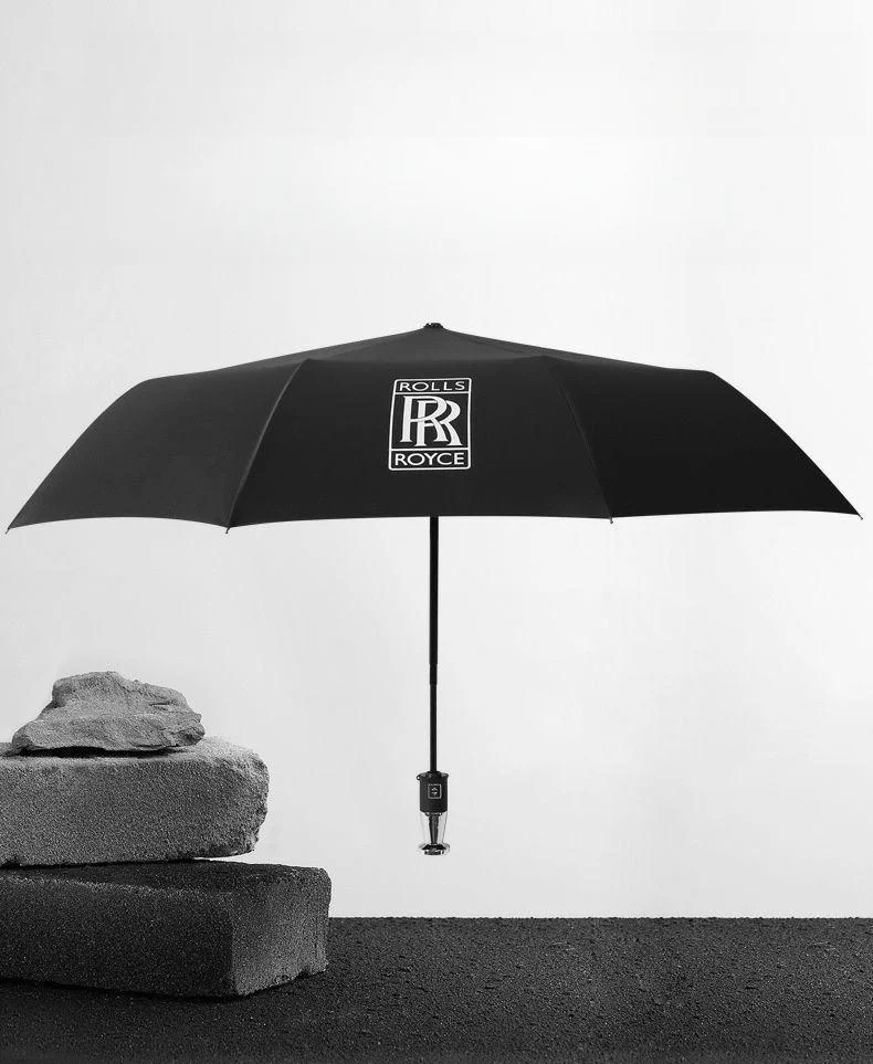 Car logo VIP business folding 10-bone black plastic umbrella