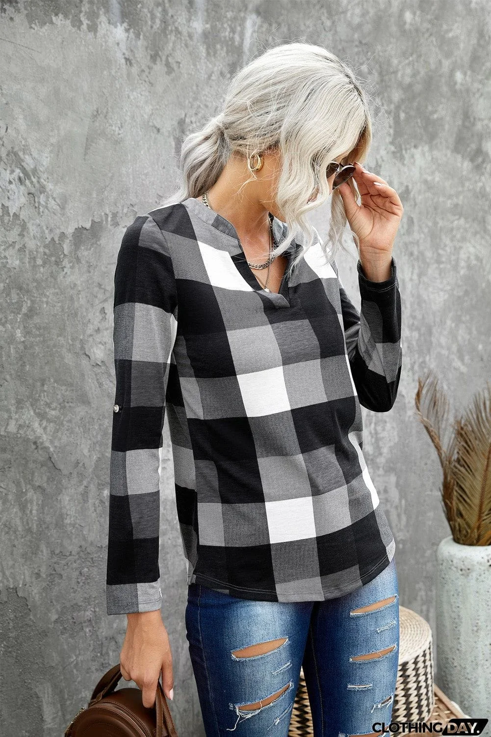 Contrast Plaid V Neck Long Sleeve Top