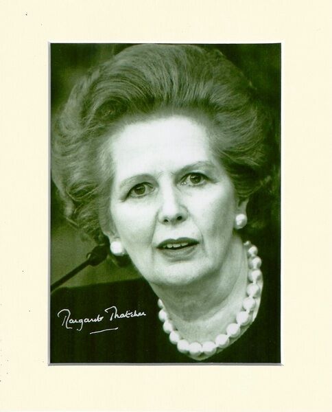 MARGARET THATCHER CONSERVATIVE IRON LADY PP 10X8 MOUNTED SIGNED AUTOGRAPH Photo Poster painting