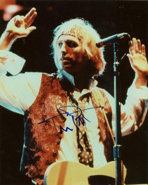 REPRINT - TOM PETTY Rare Signed 8 x 10 Glossy Photo Poster painting Poster RP Man Cave Legend