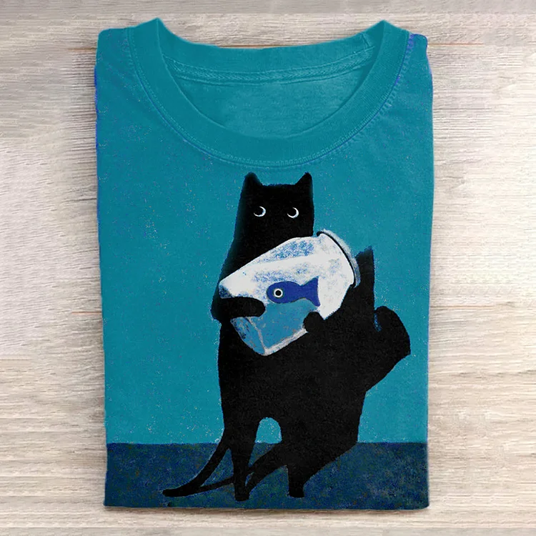 VChics Cat Holding Goldfish Bowl Art Long Sleeve T-Shirt