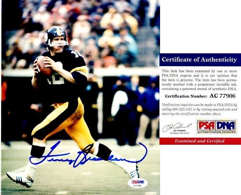 Terry Bradshaw Signed - Autographed Pittsburgh Steelers 8x10 Photo Poster painting - PSA/DNA COA