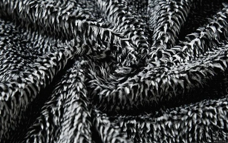 MidiSono - Timeless and Elegant winter Coat