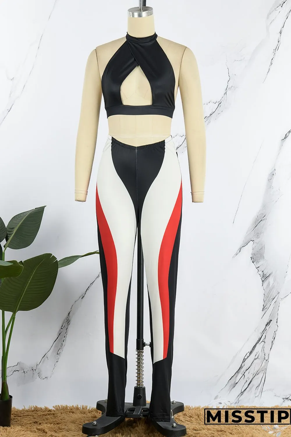 Olive Green Sexy Patchwork Hollowed Out Backless Contrast Halter Sleeveless Two Pieces