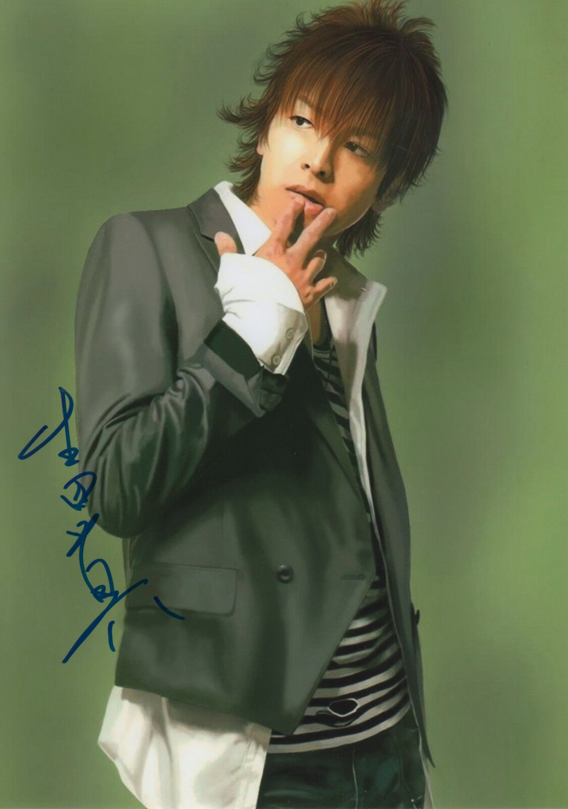 Toma Ikuta signed 8x12 inch Photo Poster painting autograph