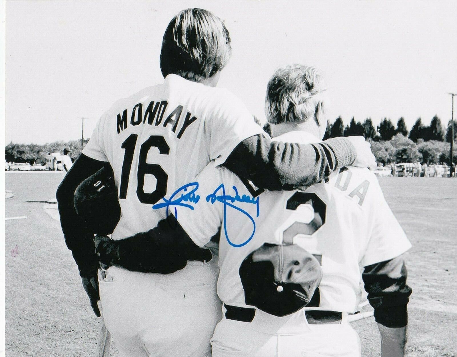 RICK MONDAY LOS ANGELES DODGERS W/ TOMMY LASORDA ACTION SIGNED 8x10