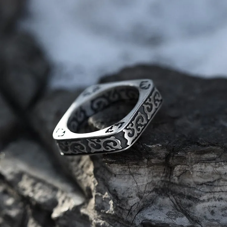 Coutureaura 925 Sterling Silver Dragon Pattern Ring