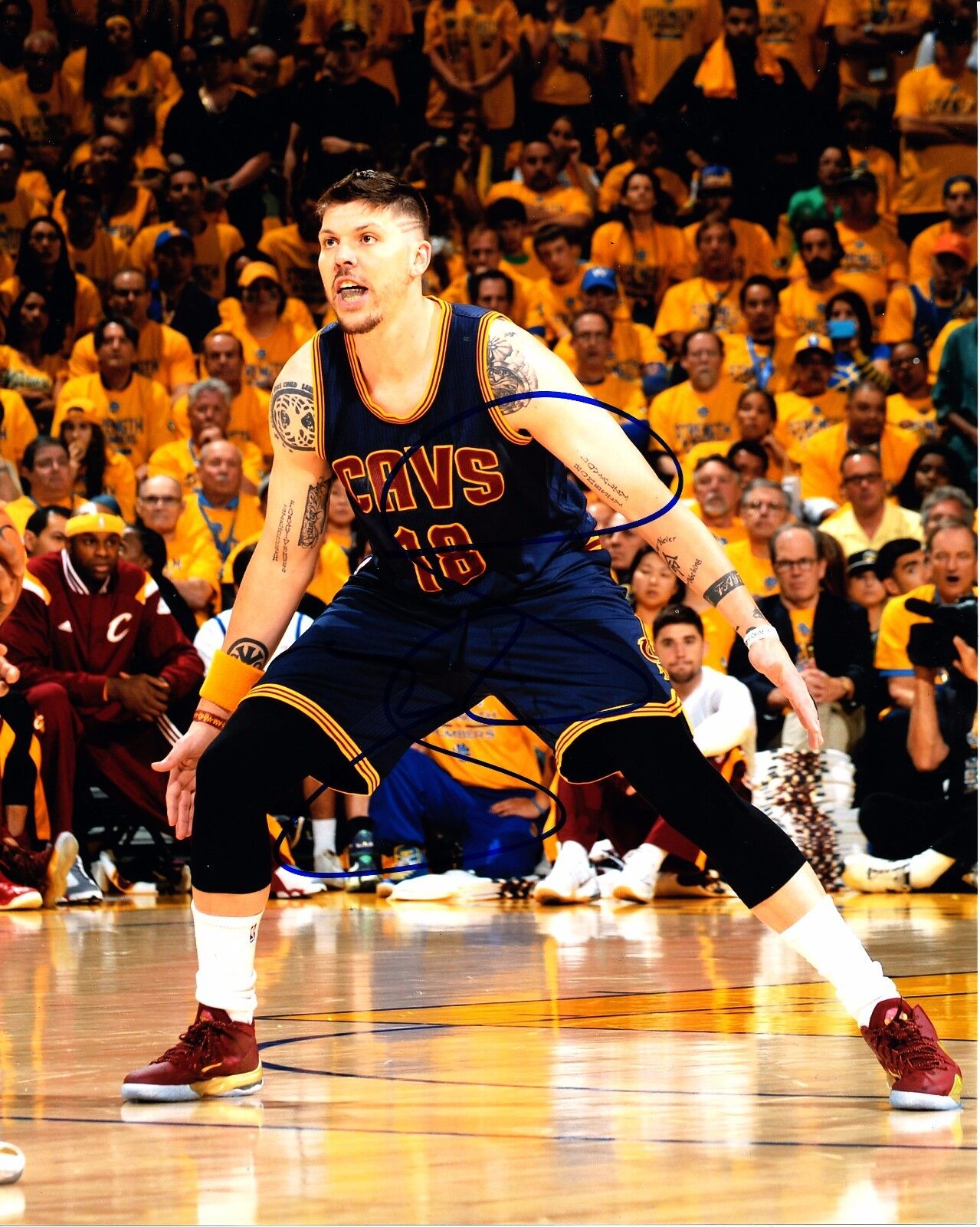 Mike Miller Autographed 8x10 Cleveland Cavaliers495