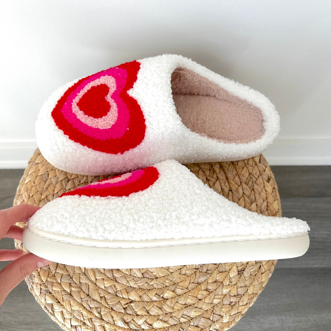 nordic_peace_heart_slippers