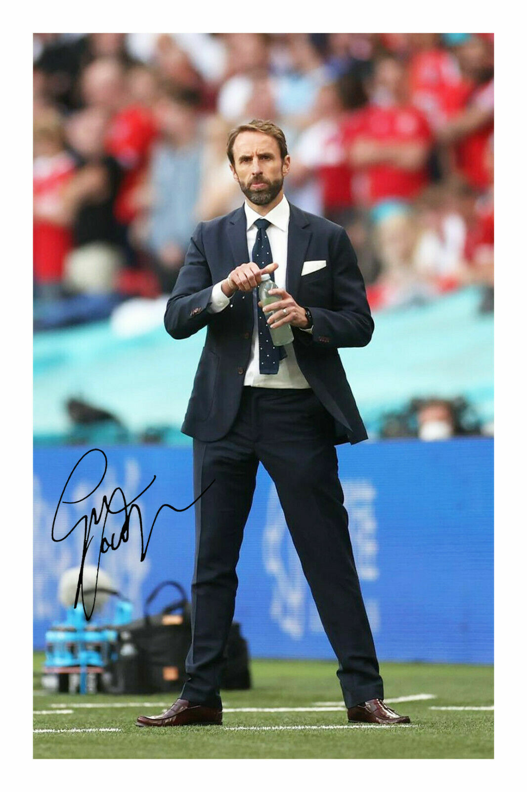 Gareth Southgate - England Euro 2020 2021 Autograph Signed Photo Poster painting Print