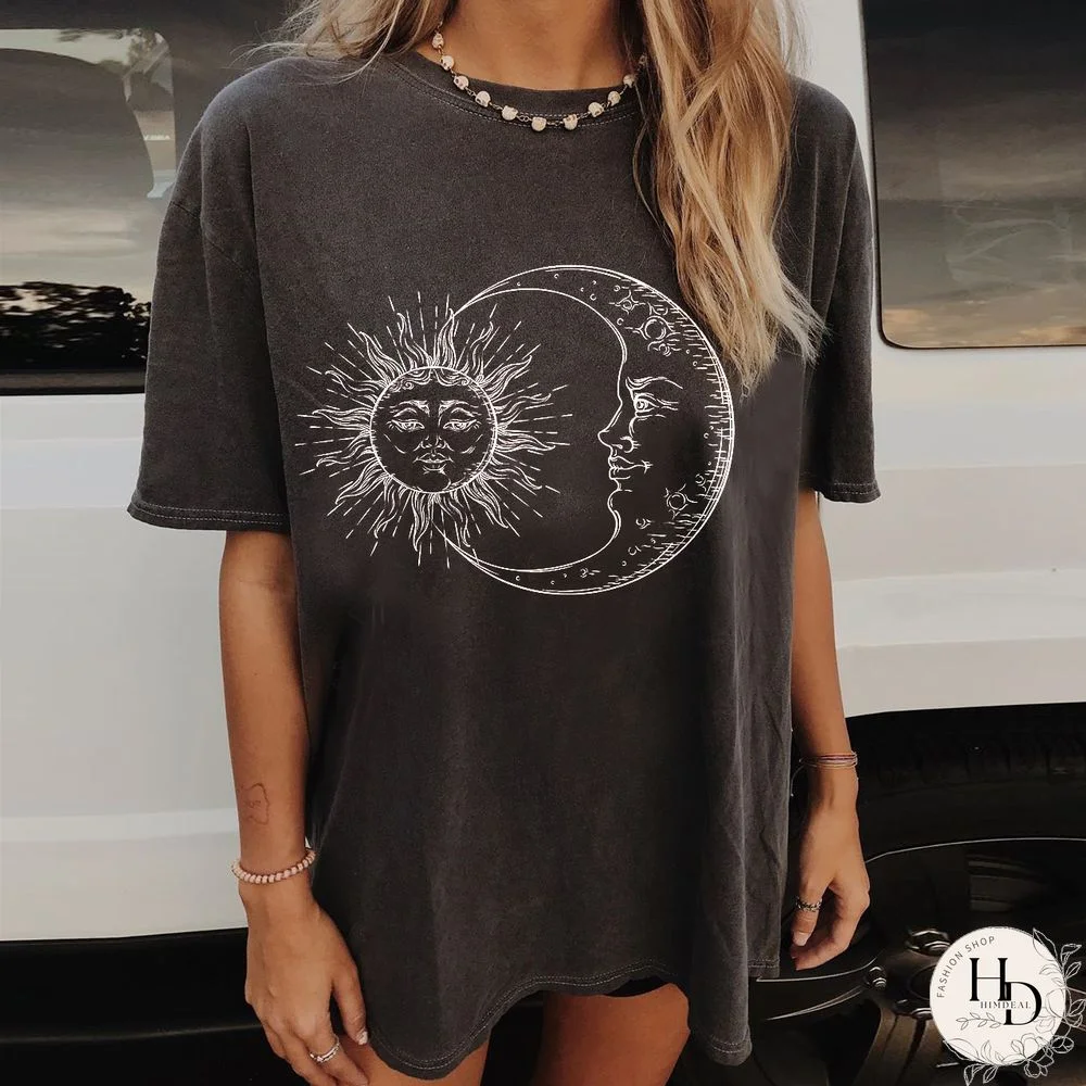 Fashion Casual Sun Moon Print Short Sleeve Long T-Shirt