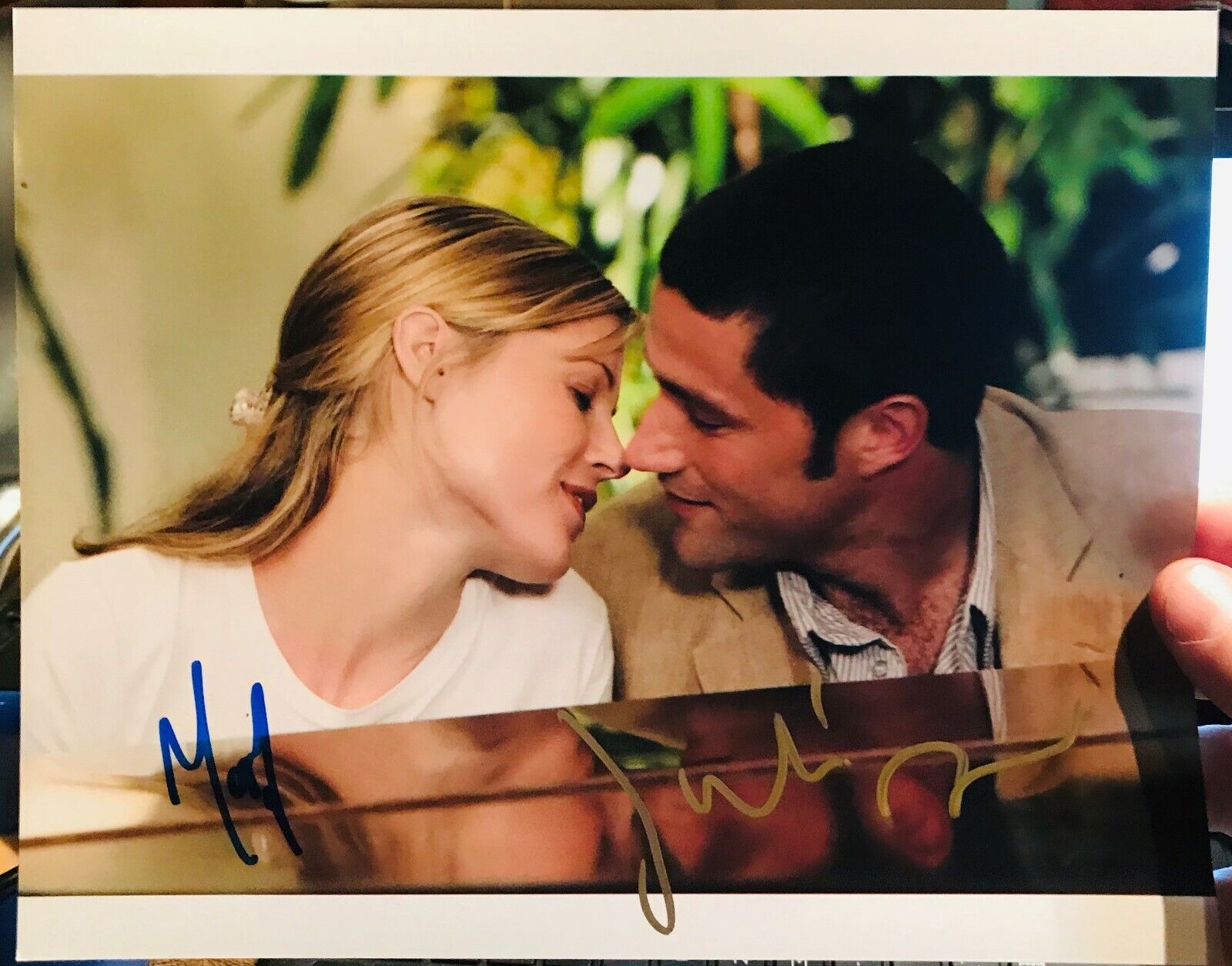 Lost autographed Photo Poster painting signed 8X10 #8 Matthew Fox Julie Bowen