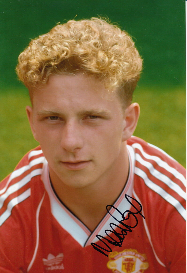 Manchester United Hand Signed Mark Robins Photo Poster painting 12x8 2.